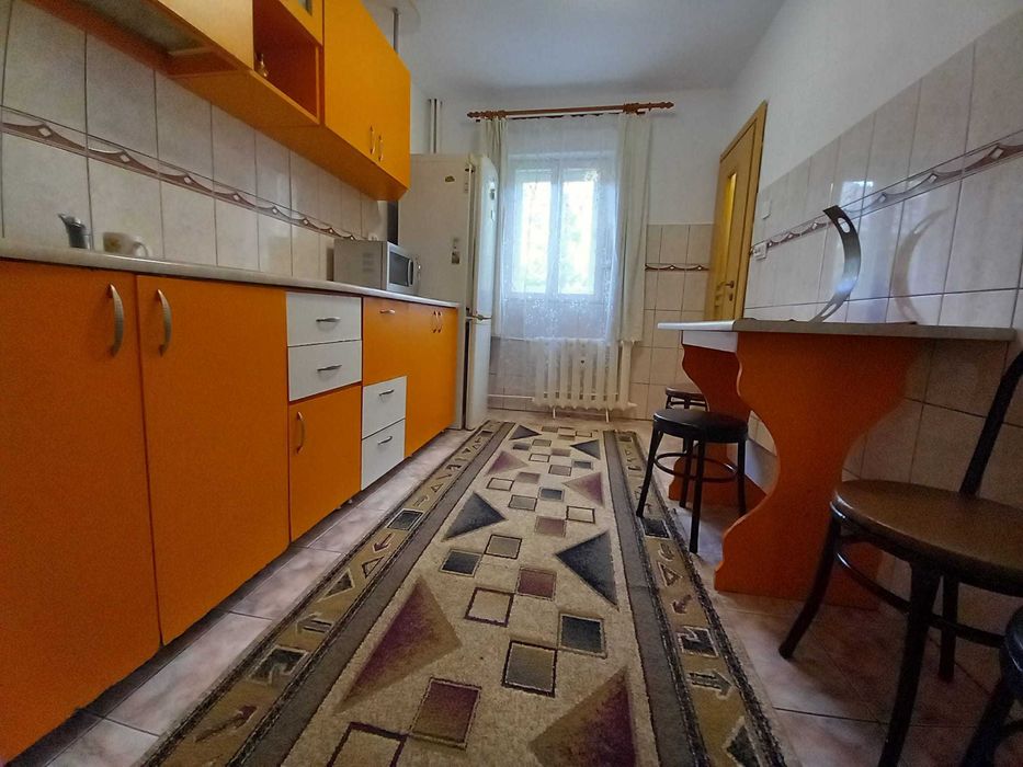 Apartament 2 camere de inchiriat