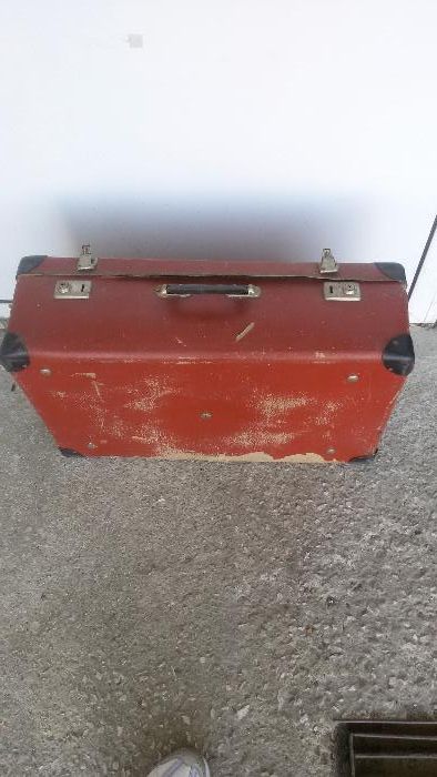 Старинен куфар