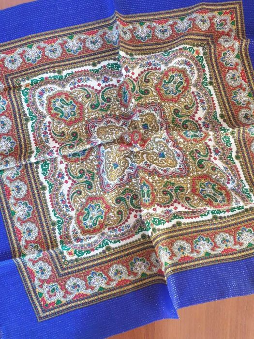 Новые винтажные платки. Всё новое