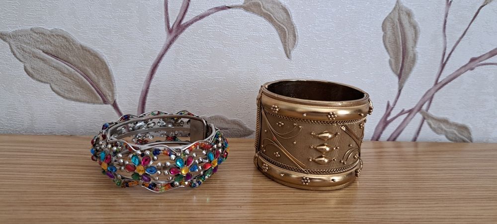 браслет, бижутерия, дефектов нет, состояние как новый, одет пару раз