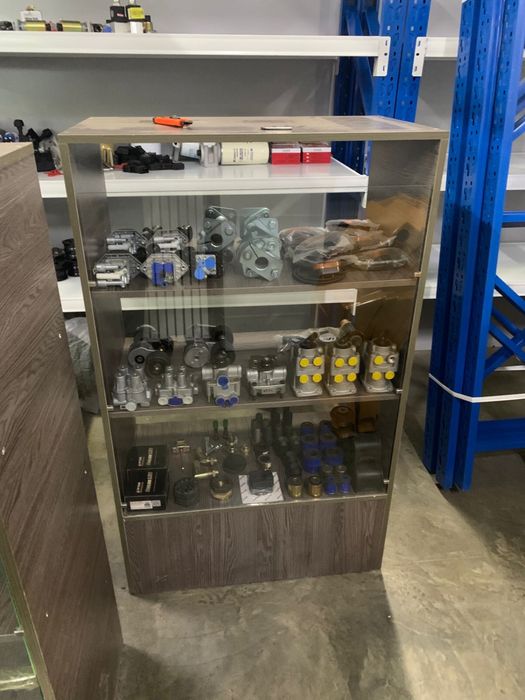 мебель для бутика магазина