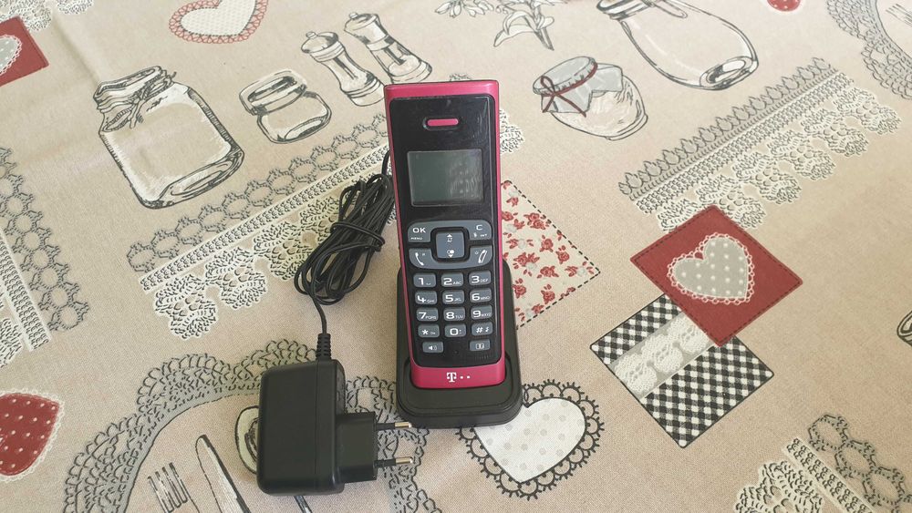 Vand telefon radio fix Telecom.