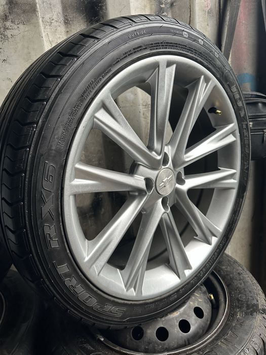 Lexsusr18 diska balon