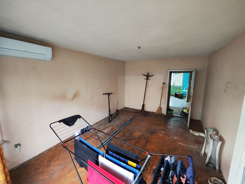 Продава се Тристаен апартамент в Шумен, Добруджански - 86 кв.м за 1127 €/кв.м - Снимка #5