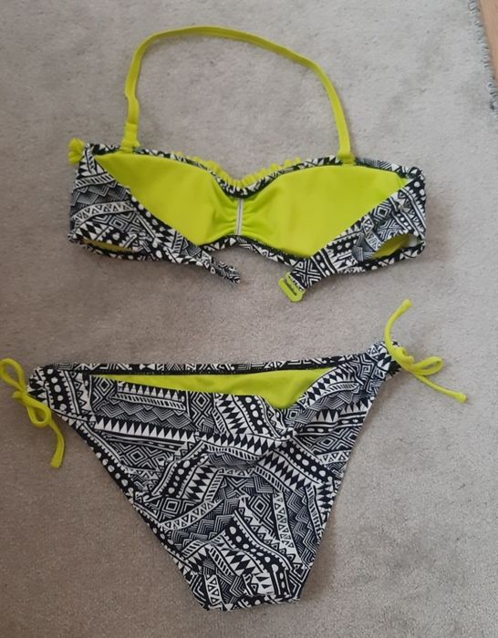 Маркови Бански  от 2 части