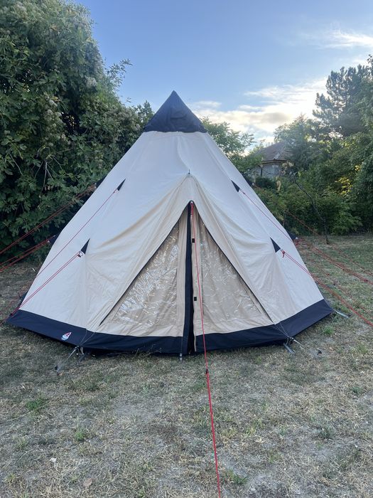 Нова палатка ROBENS