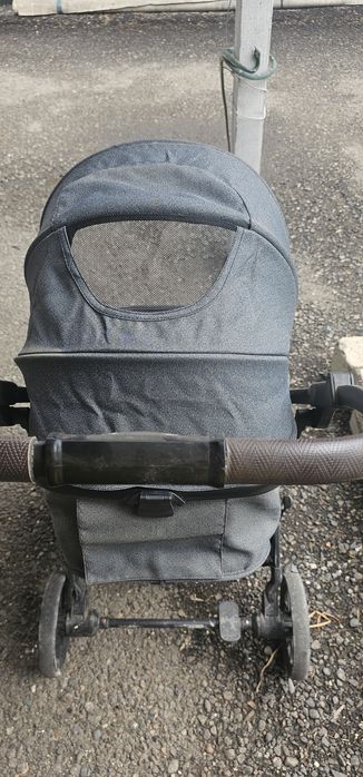 Продам детскую коляску