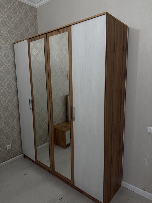 Продам шкаф в спальню