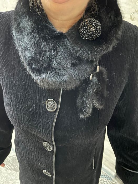 Мутоновая шуба натуральная