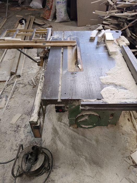 Продам станки , столярный чех