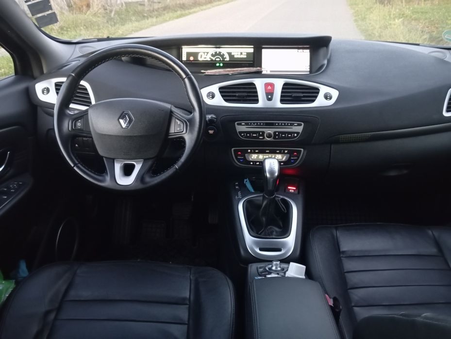 AUTOMAT!Renault Grand Scenic,Euro 5,2.0,160 cai,Bi xenon,Navi,Inc scaune,Piele,acte la zi