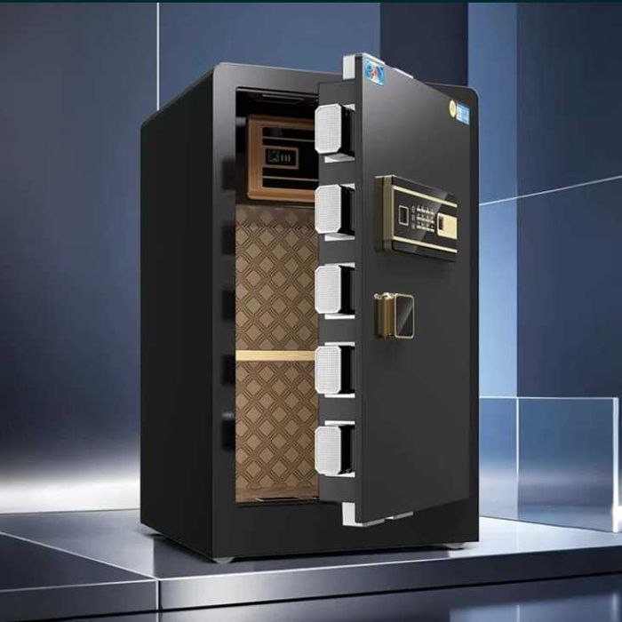 Сейф с двойной системой защиты — пароль + ключ / optim narxlarda