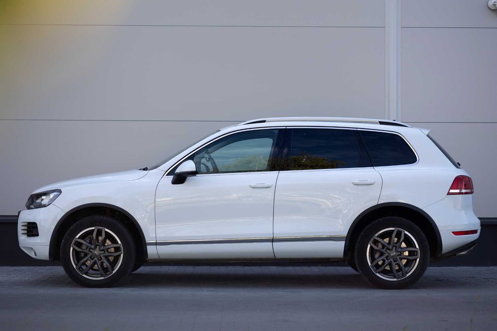 VOLKSWAGEN Touareg 2013 — imagine 3