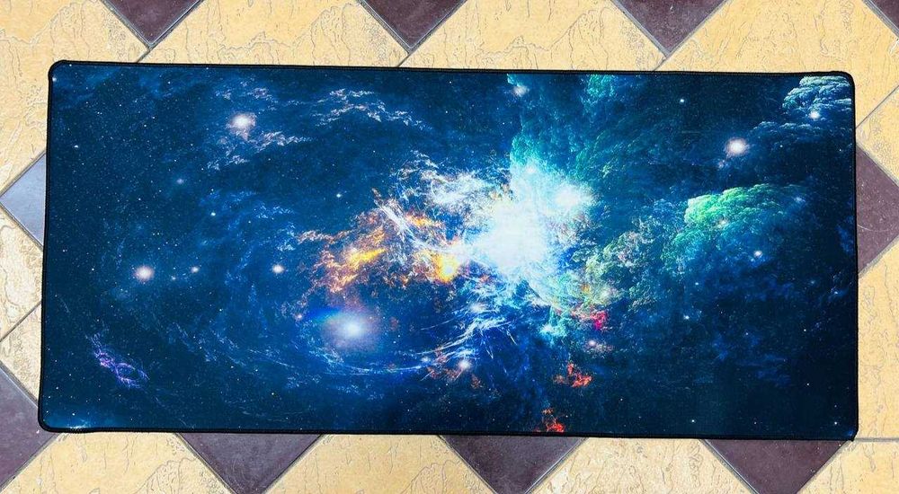 Новый красивый большой коврик 90х40 см для клавиатуры и мышки