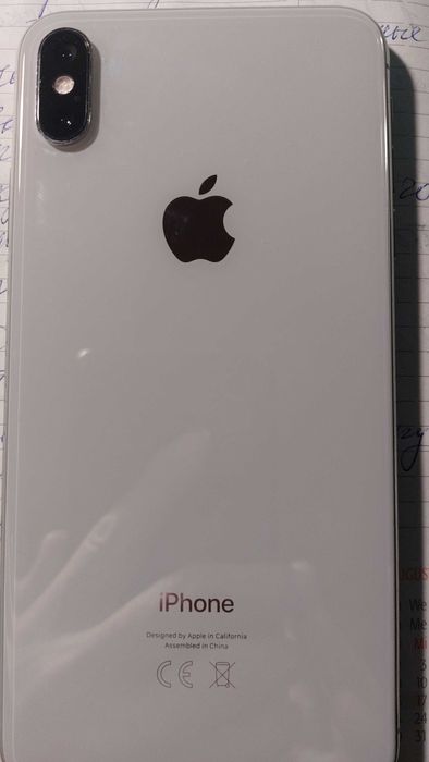 Продаю Айфоны 13 и XC Max