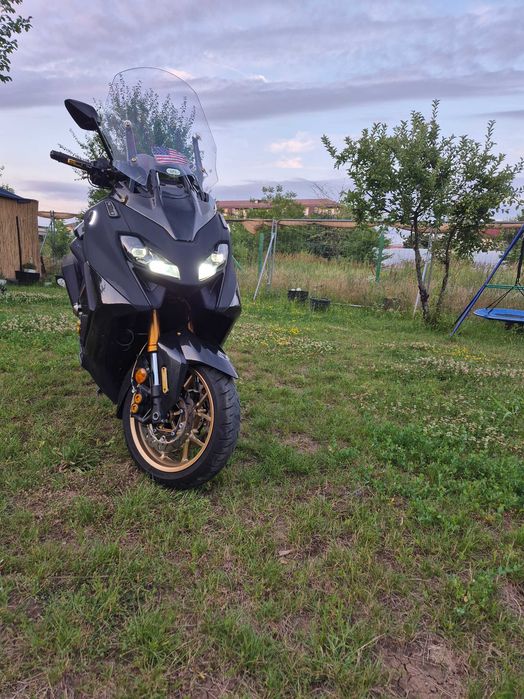 maxiscuter  Yamaha tmax 560 Tech Max