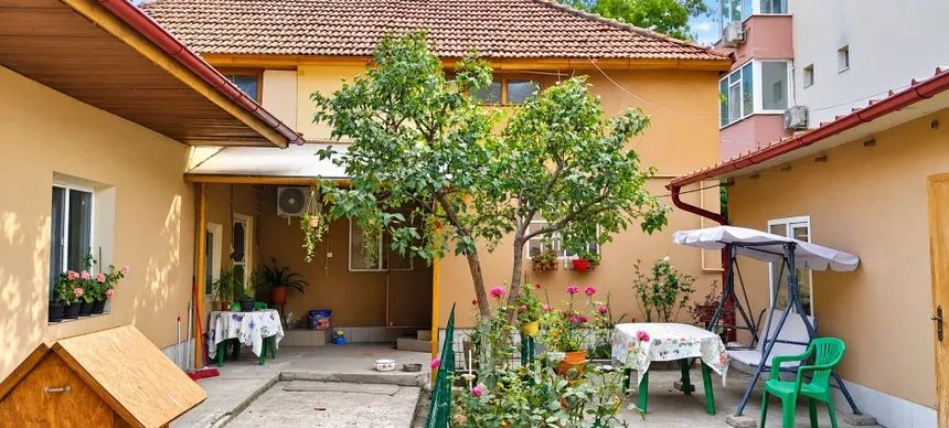 Propietar, Casa de vanzare