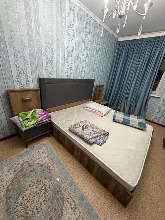 Продаеться спальный гарнитур