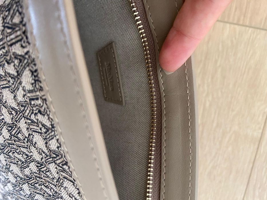 Plic Max Mara din piele si textil, nou