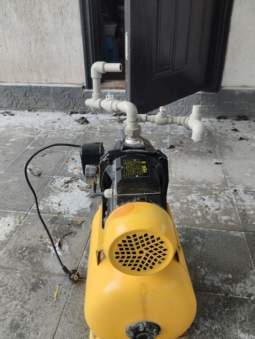 Насос водяной б/у