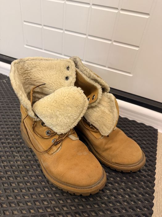 Продам зимние ботинки