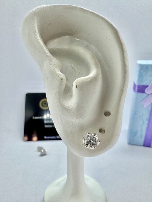 Сребърни обеци с мойсанит (Диамант) 0.5 карата