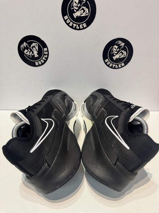 Маратонки NIKE ZOOM SUPERREP 3 . Номер 40
