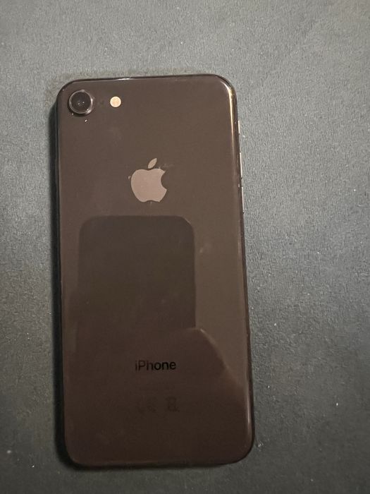 Iphone 8 -piese-