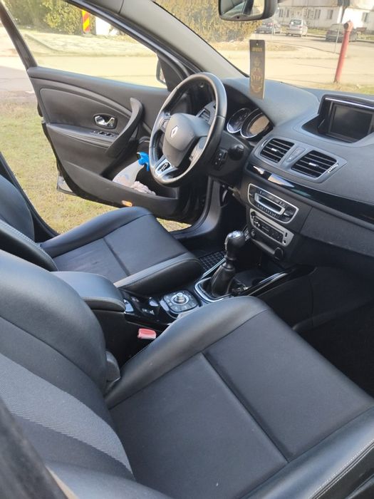 Renault Megane Bose cap 1, 5 an 2013