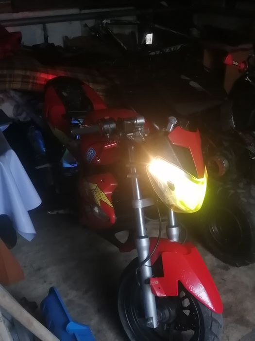 мотоцикл Peda Hornet v1
