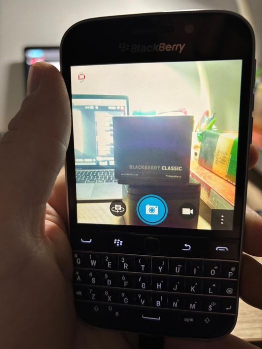 telefon blackberry Q20