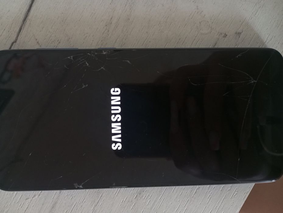 Samsung Galaxy А50