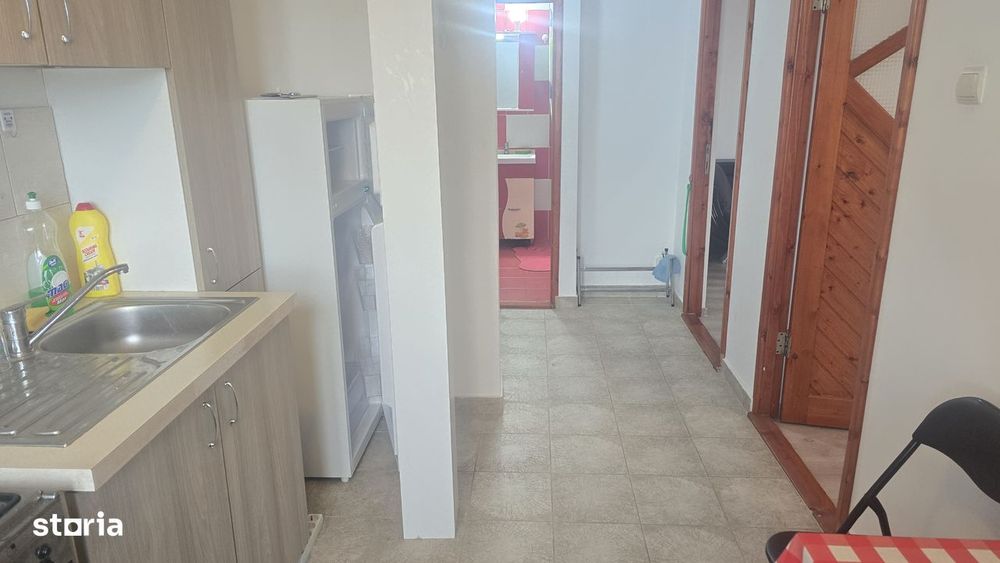 Vand apartament 2 camere in Deva, Kogalniceanu, decomandat, mobilat