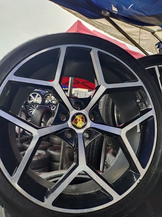 Lamborgini R20 orginal kaptiva malibu diska+balon