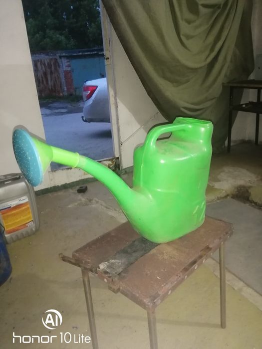 Лейка садовая 12 литров