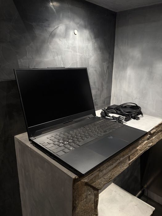 КАТО ЧИСТО НОВ ASUS TUF F15 | RTX 4060 | Intel i7 | Windows 11 Pro