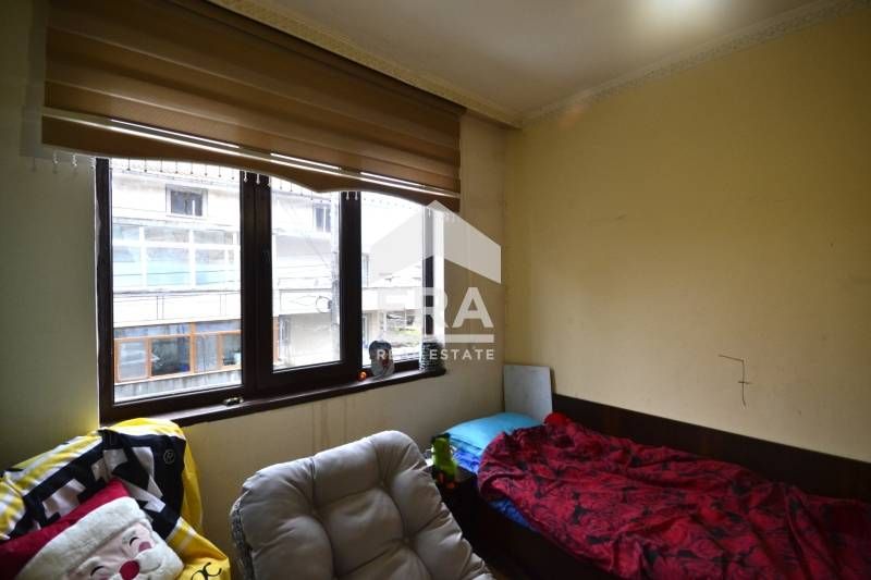 Продава се Четиристаен апартамент в Хасково, Каменни - 120 кв.м за 978 €/кв.м - Снимка #9