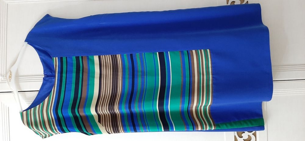 Продаю платья, размеры 52, 54