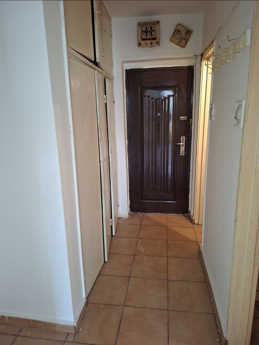 garsoniera de vanzare