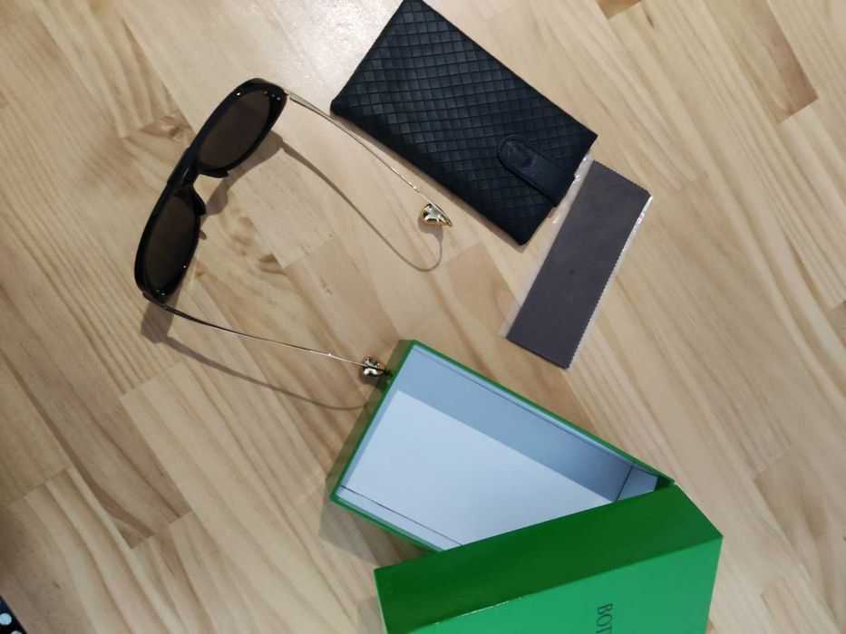 Ochelari de soare Bottega Veneta nou