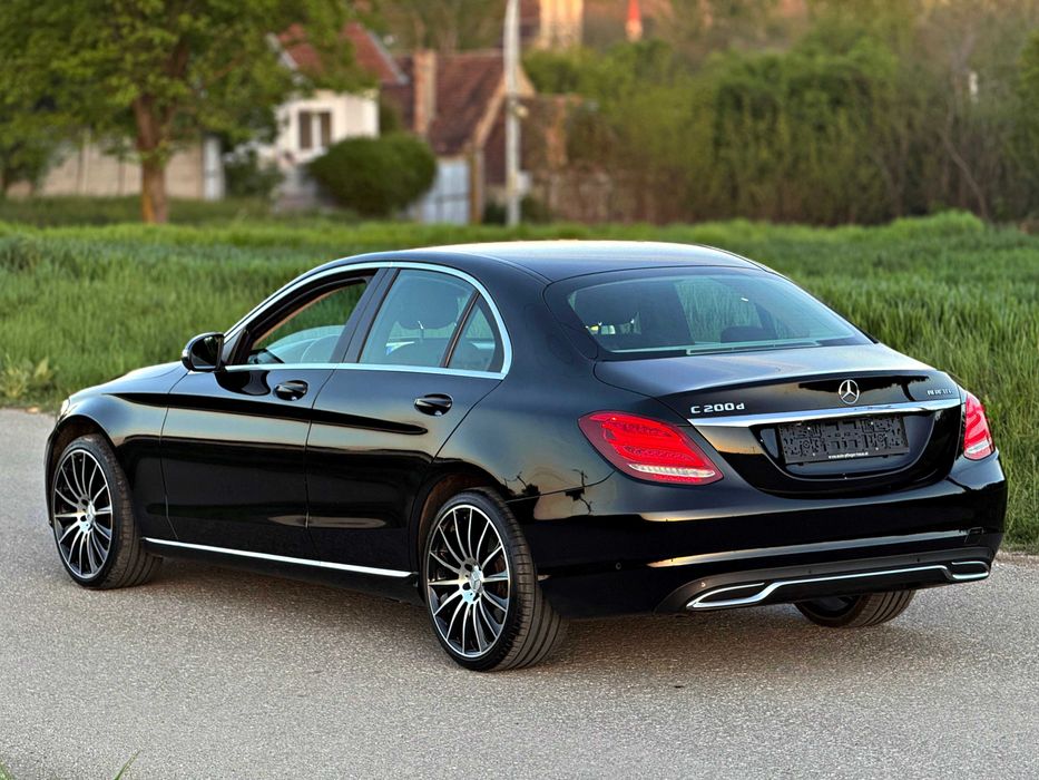 MERCEDES-BENZ C 200 Adus recent Impecabil !