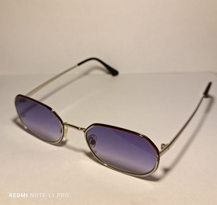 Очки продается..