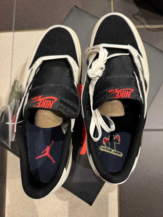 Мъжки сникърси Travis Scott Air Jordan 1 low reverse olive