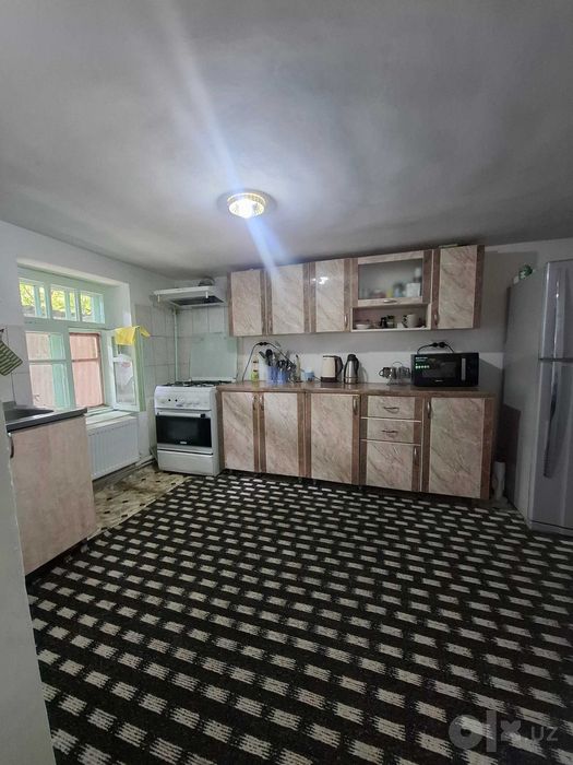 Продаётся дом г Нуравшон ( Той-тепа).