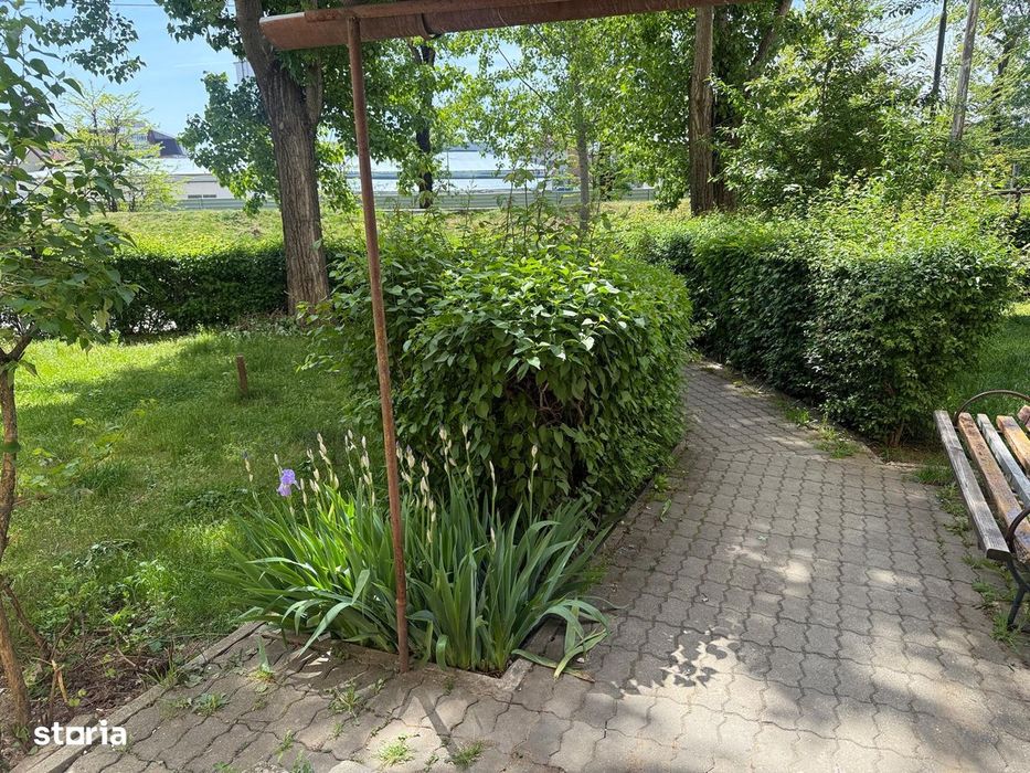 Vanzare apartament 4 camere, modificat, Targoviste, micro 9, et.1
