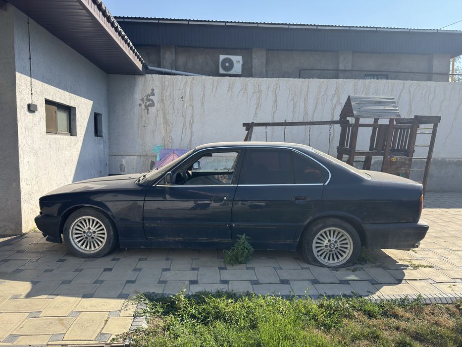 BMW 520I на ходу