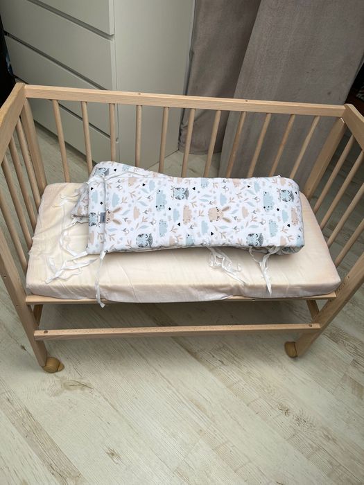 Patut Waldin cu baldachin