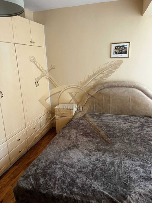 Двустаен апартамент в Колхозен Пазар! 21921462