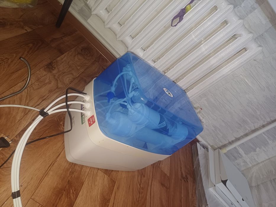 Фильтр для воды почти новый