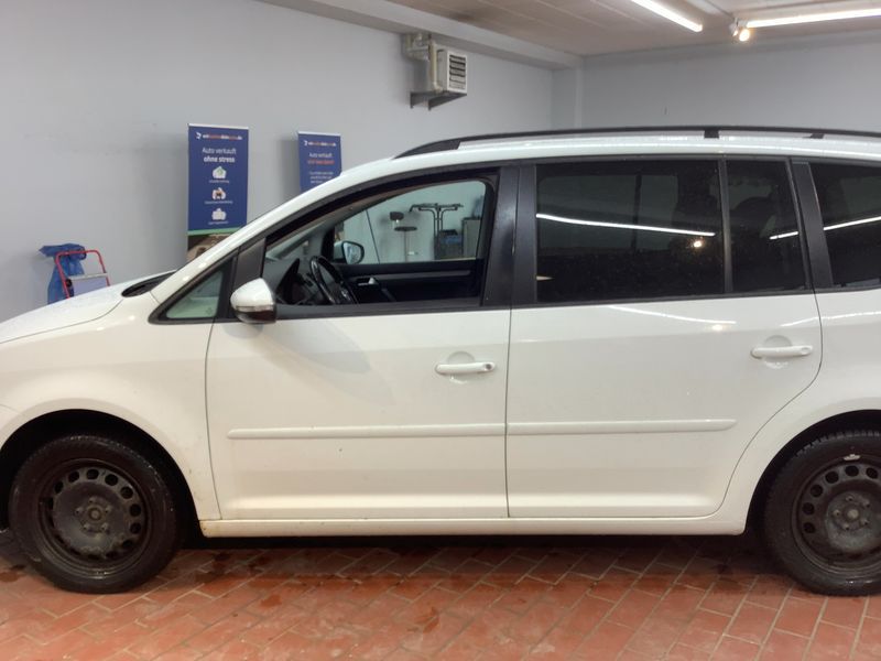 Volkswagen Touran 1.6 TDI Comfortline BlueMotion Tech 2014